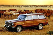 1NewGrandWagoneer_1