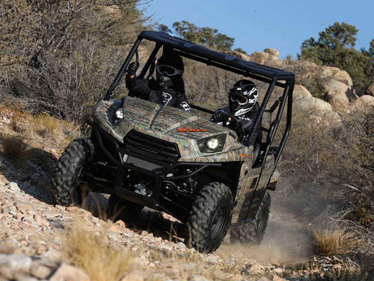 1Kawasaki-Brute-Force-750-4x4i-EPS-BTR_3