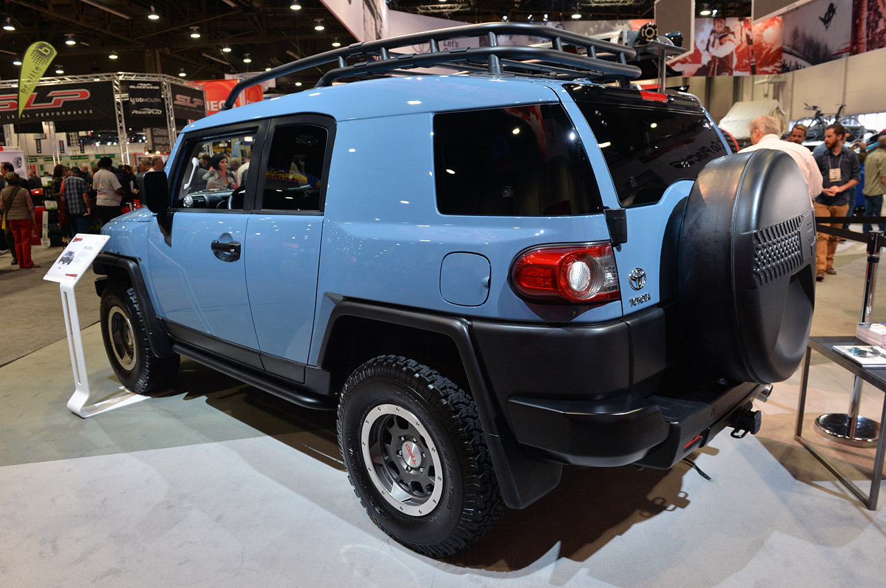 1toyota-fj-cruiser-trail-teams-ultimate-edition_3