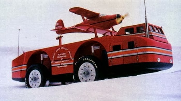 1Atctic-Snow-Cruiser_1