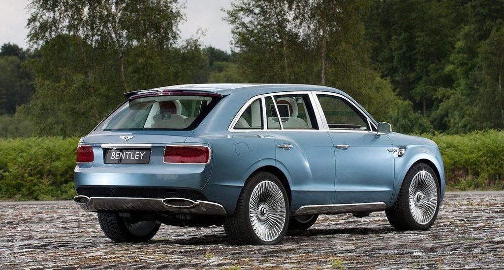 1Bentley-Crossover-Hybrid_3