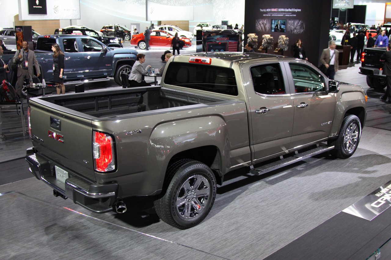 1GMC-Canyon_3