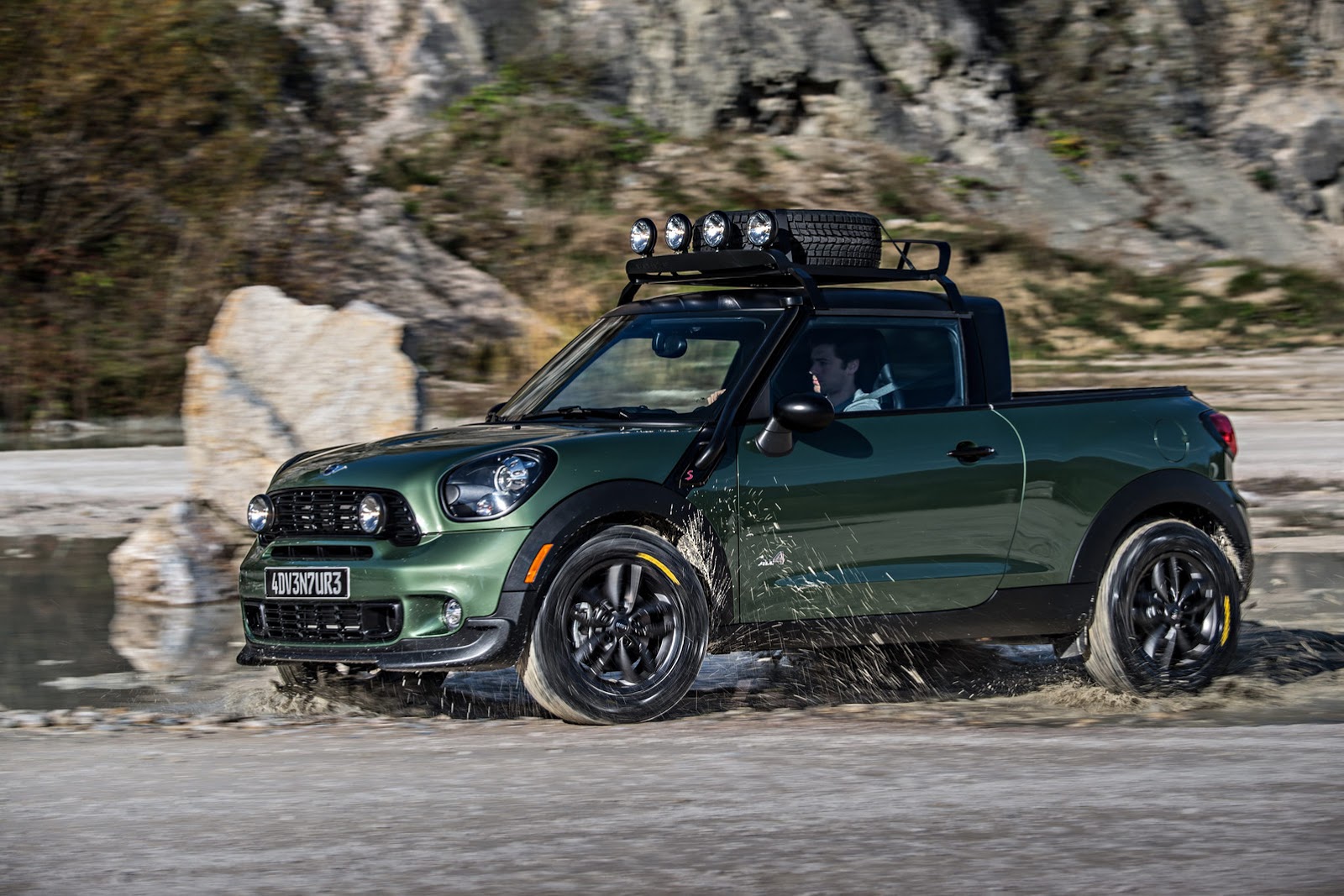 1mini-paceman-adventure_3