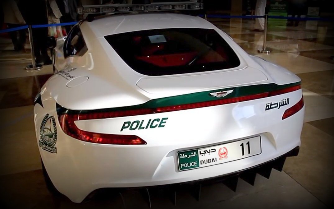 Aston-Martin-177-Dubai-Police